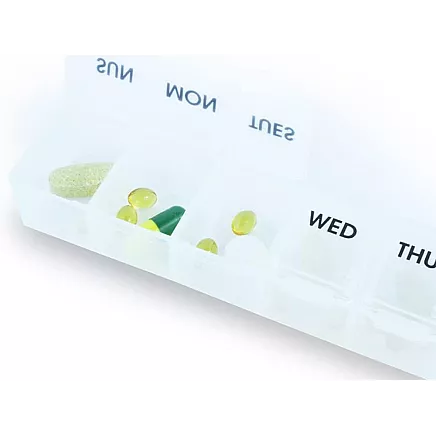 Nedēļas zāļu organizators 7 dienām tablešu kastīte, balts