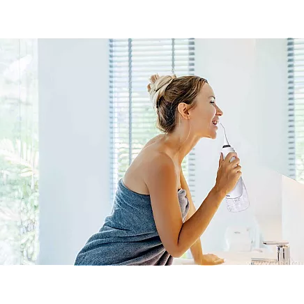 Dental irrigator cordless oral irrigator large container